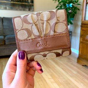 Signature Coach Wallet